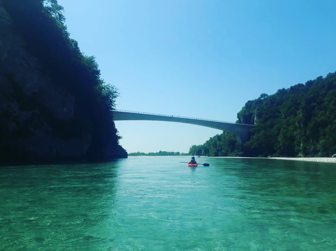 Locandina: Scuola Kayak & Rafting Friuli