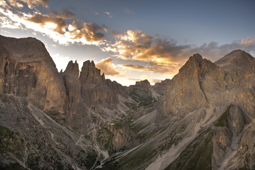 Locandina: I Suoni delle Dolomiti: Musica verticale