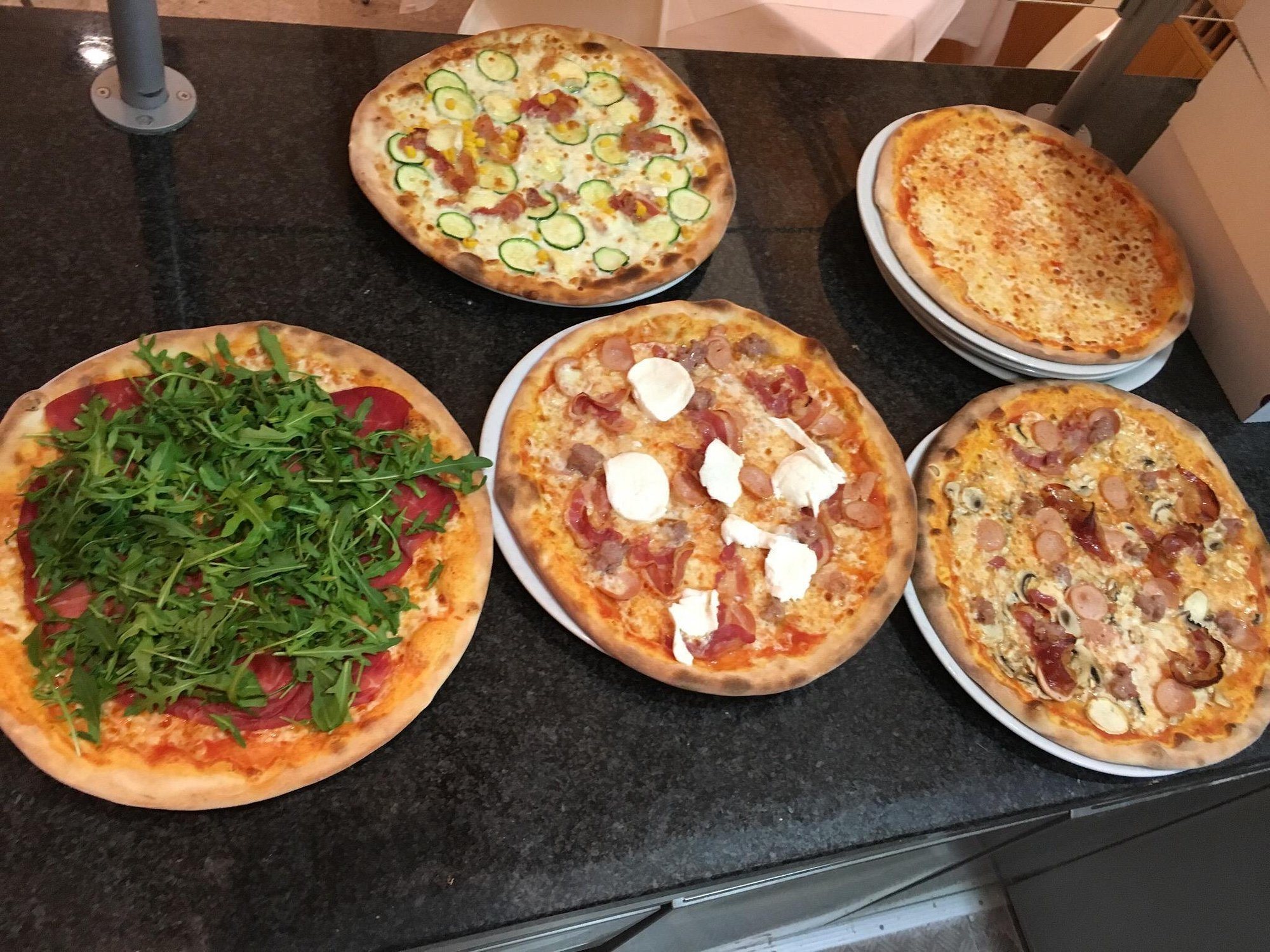 Locandina: Pizzeria Da Gianni