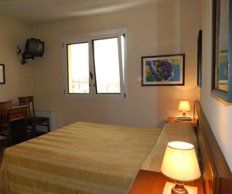 Locandina: Albergo Ristorante AL PORTICO
